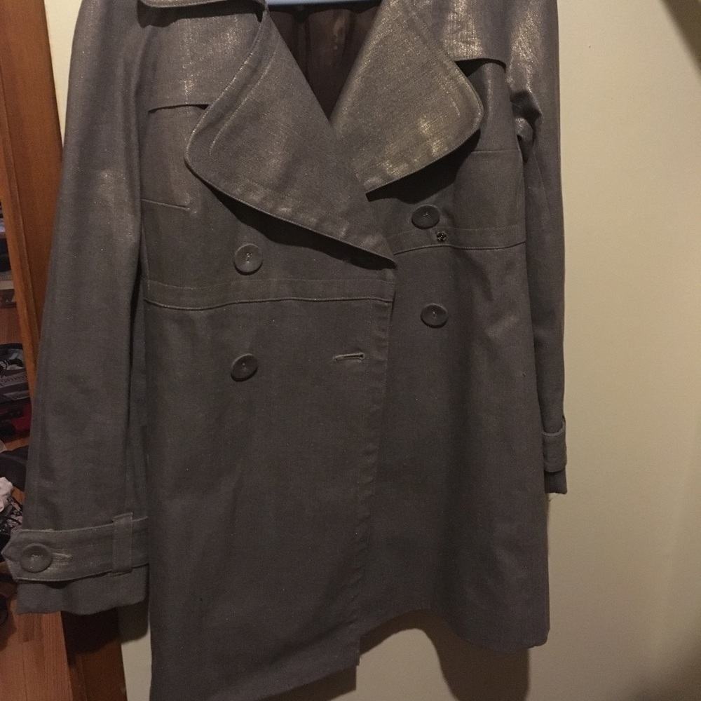 Inc coat - Picture 2 of 3